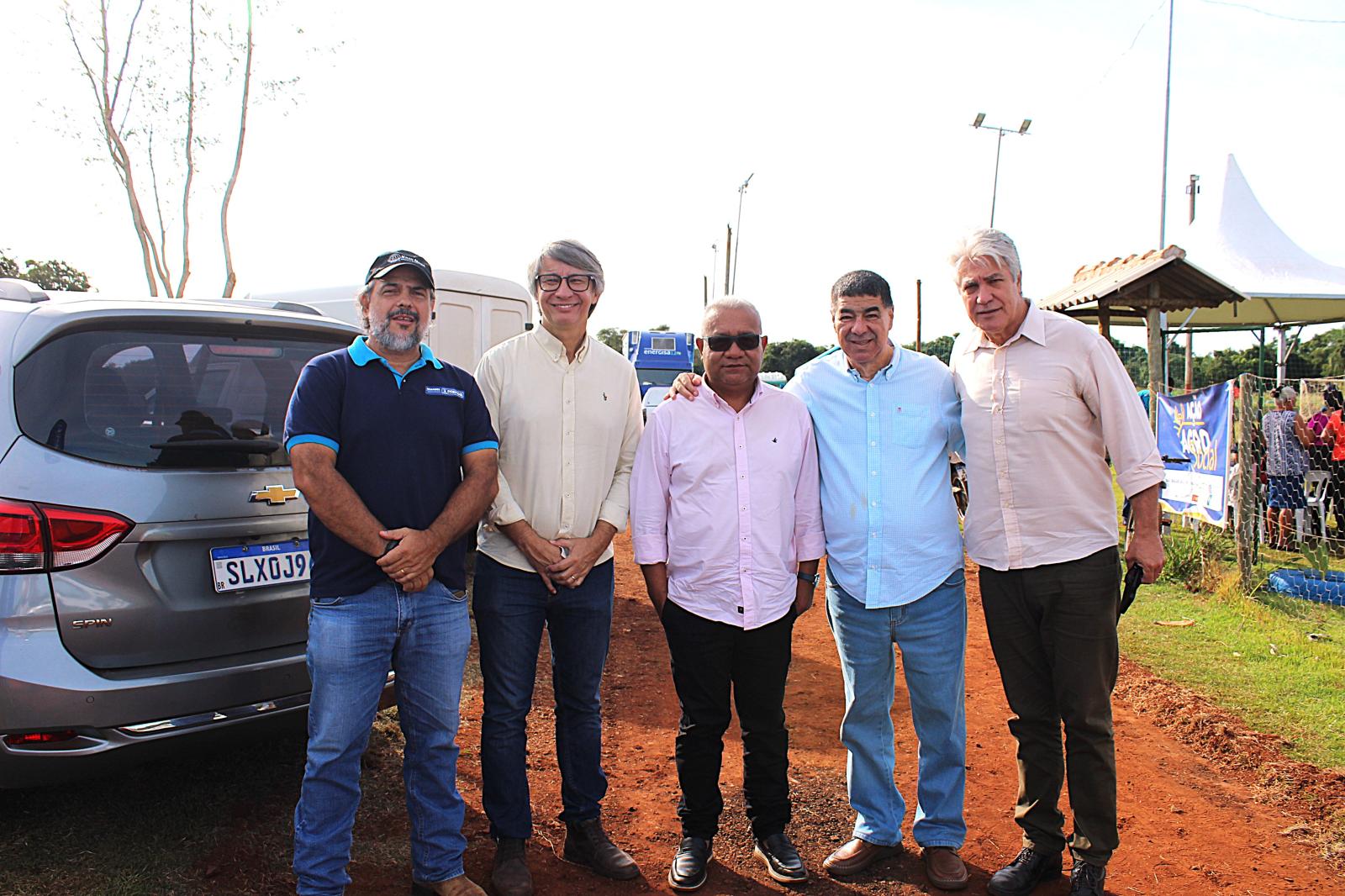 Secretário Darci Caldo participa do Agro Social na Chácara Buriti ao lado da prefeita Adriane Lopes e do deputado Lídio Lopes. Secretário Darci Caldo participa do Agro Social na Chácara Buriti ao lado da prefeita Adriane Lopes e do deputado Lídio Lopes.