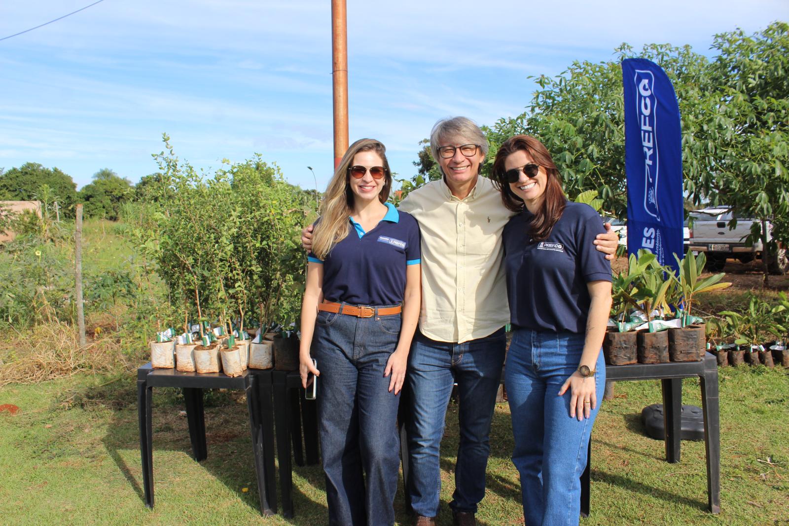 Secretário Darci Caldo participa do Agro Social na Chácara Buriti ao lado da prefeita Adriane Lopes e do deputado Lídio Lopes. Secretário Darci Caldo participa do Agro Social na Chácara Buriti ao lado da prefeita Adriane Lopes e do deputado Lídio Lopes.