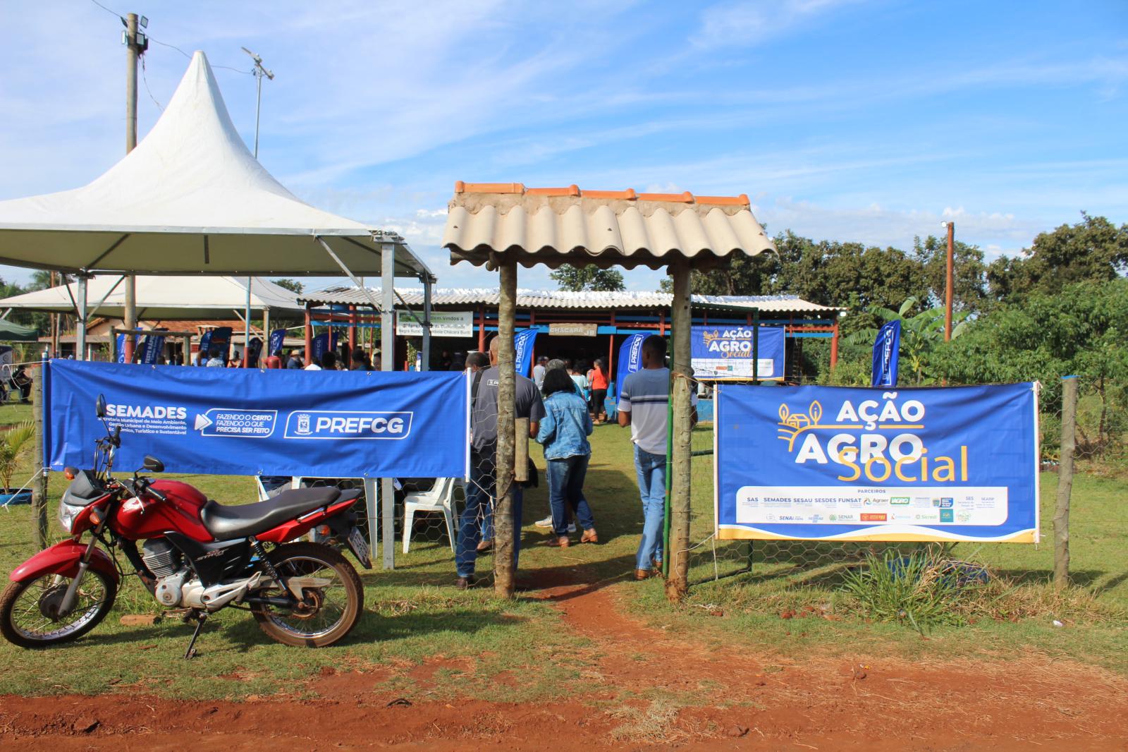 Secretário Darci Caldo participa do Agro Social na Chácara Buriti ao lado da prefeita Adriane Lopes e do deputado Lídio Lopes. Secretário Darci Caldo participa do Agro Social na Chácara Buriti ao lado da prefeita Adriane Lopes e do deputado Lídio Lopes.