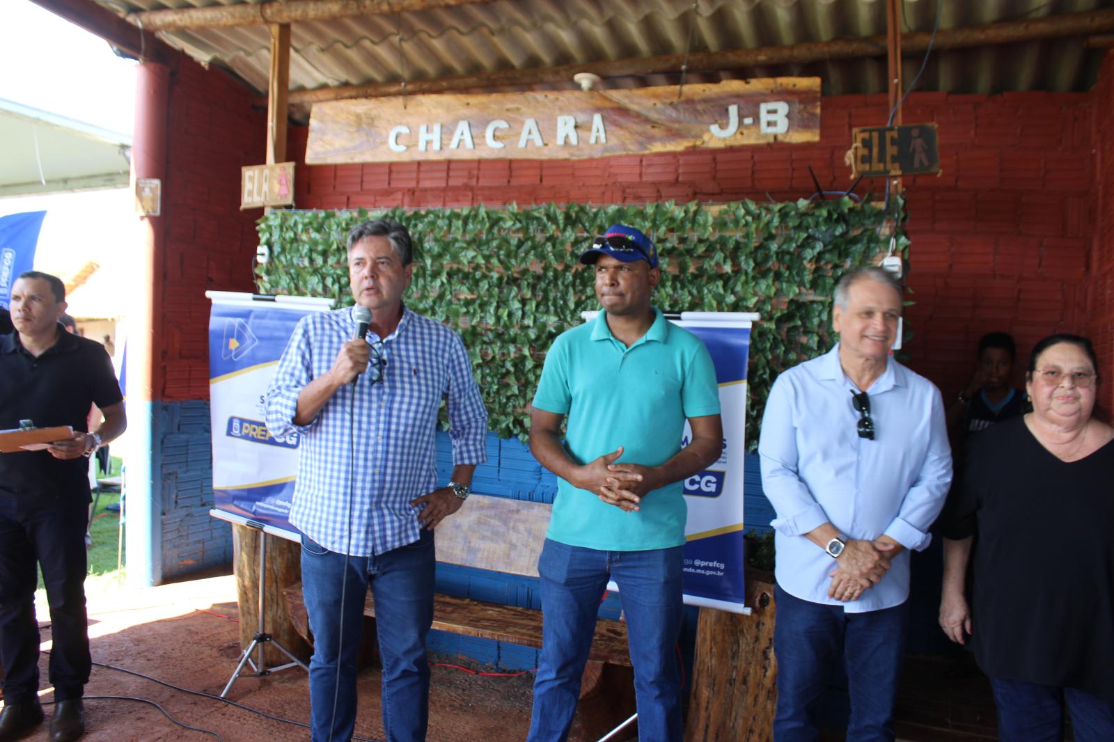 Secretário Darci Caldo participa do Agro Social na Chácara Buriti ao lado da prefeita Adriane Lopes e do deputado Lídio Lopes. Secretário Darci Caldo participa do Agro Social na Chácara Buriti ao lado da prefeita Adriane Lopes e do deputado Lídio Lopes.