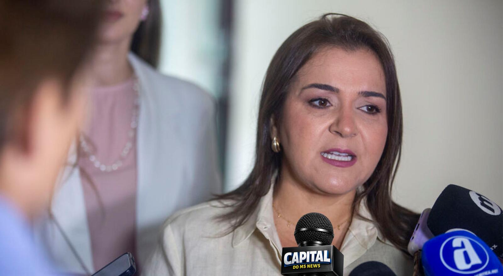 A prefeita Adriane Lopes reforça políticas de acessibilidade com entrega de 126 aparelhos auditivos.