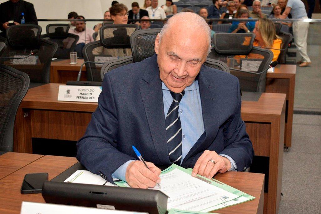 Lei: Posto da Sanesul em Culturama recebe denominação.