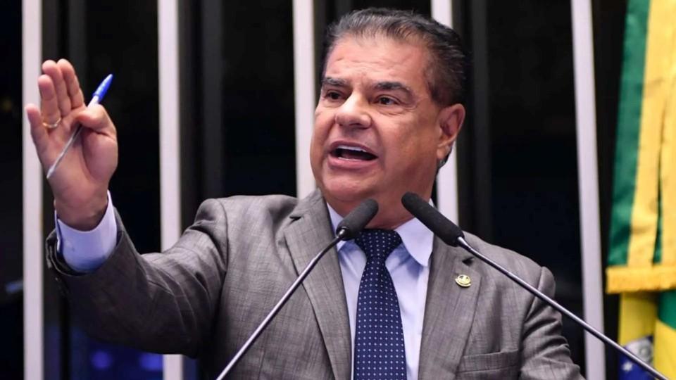 O Senador Nelsinho Trad defende linha dura contra facções e cita pressão de Trump sobre PCC e CV.