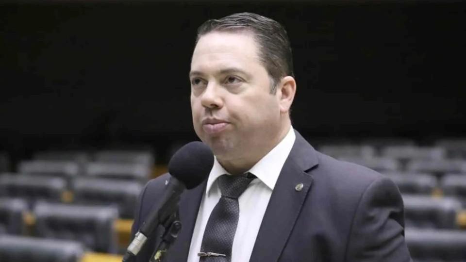 “Rodolfo Nogueira rebate Desenrola 2.0: ‘Promessa bonita, mas a conta não fecha’”.