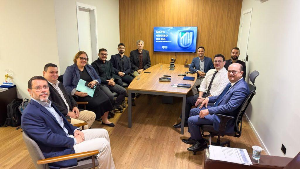 Governo de MS debate agronegócio, inovação e logística em reunião com delegação da Nova Zelândia. Governo de MS debate agronegócio, inovação e logística em reunião com delegação da Nova Zelândia.