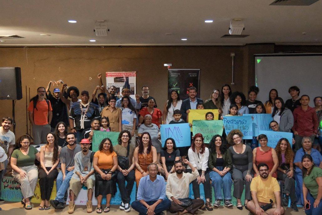 Audiência em Corumbá aponta críticas à concessão da Hidrovia do Paraguai e pede suspensão do projeto.