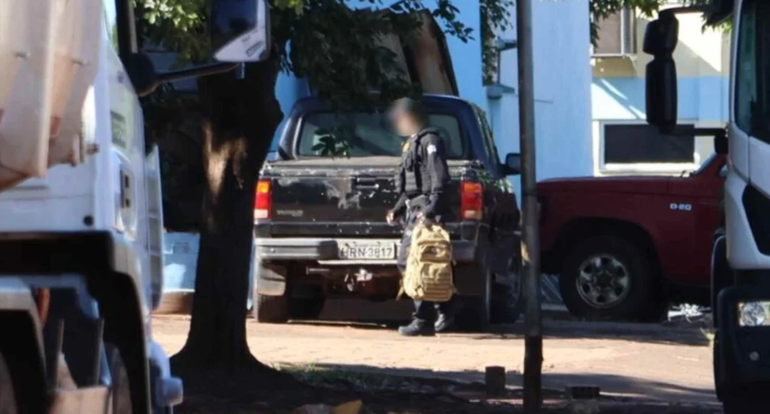 Ex-servidores envolvidos em fraude do tapa‑buraco pedem liberdade ao Judiciário.