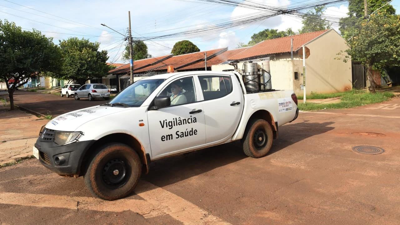 Fumacê percorre quatro bairros nesta terça-feira.
