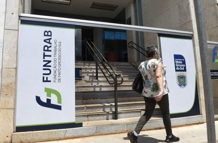 Funtrab alerta sobre golpe onde nome da instituição é usado para cobrar por cursos e treinamentos.