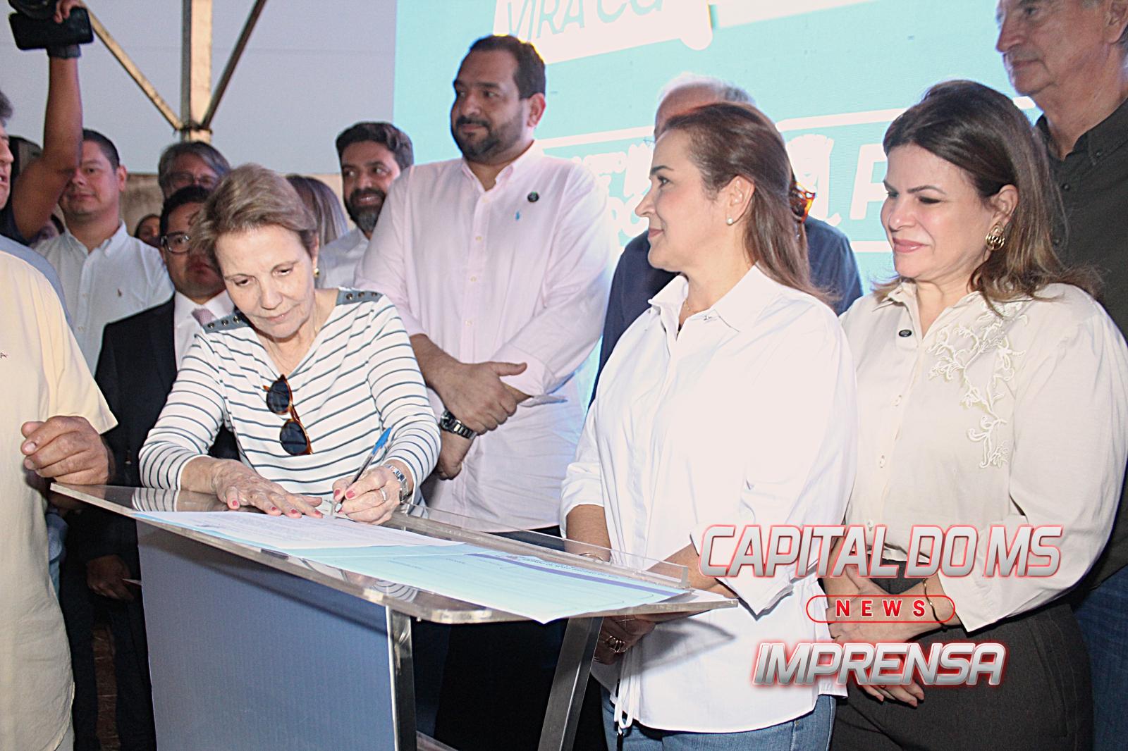 Secretário da SEAR, Darci Caldo, participa do lançamento da pavimentação asfáltica e destaca união política que viabiliza investimentos de R$ 280 milhões em Campo Grande. Secretário da SEAR, Darci Caldo, participa do lançamento da pavimentação asfáltica e destaca união política que viabiliza investimentos de R$ 280 milhões em Campo Grande.