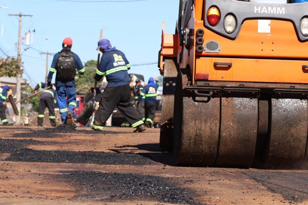 Prefeitura realiza mutirão de tapa-buracos do Vira CG Infraestrutura. Prefeitura realiza mutirão de tapa-buracos do Vira CG Infraestrutura.