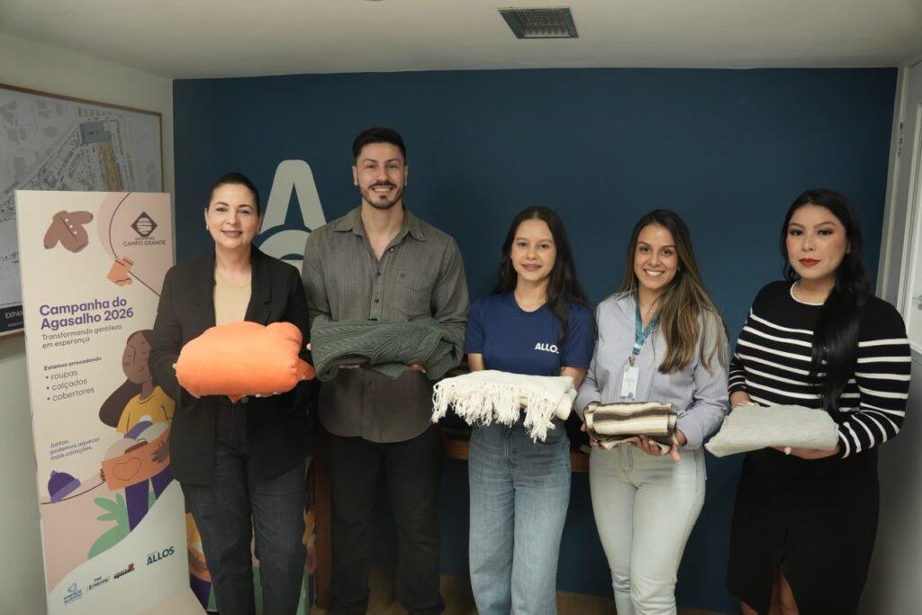 Campanha do agasalho segue até o final deste mês. Campanha do agasalho segue até o final deste mês.