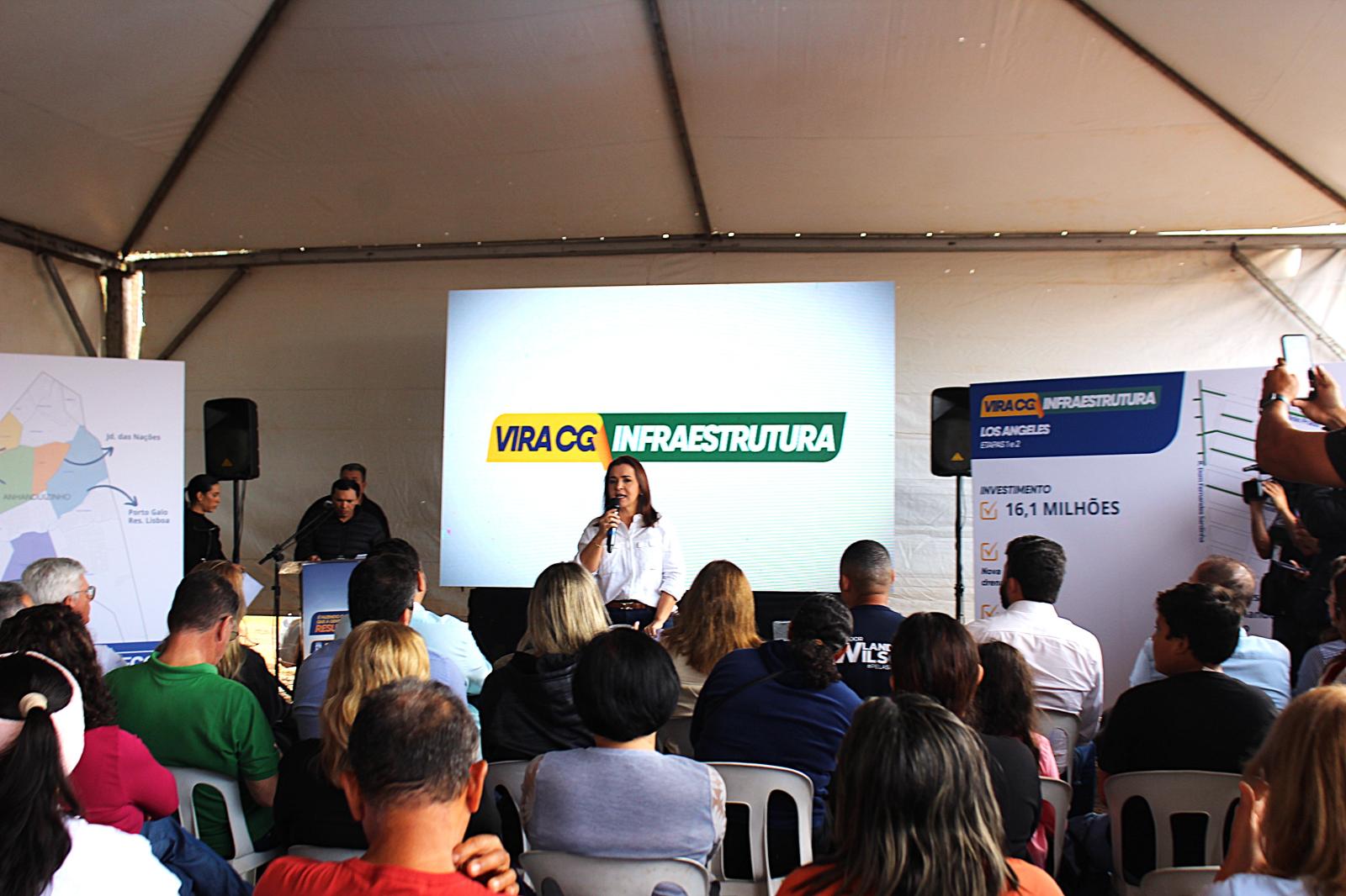 Prefeita Adriane Lopes autoriza início do asfaltamento no Jardim Los Angeles nesta quinta-feira. Prefeita Adriane Lopes autoriza início do asfaltamento no Jardim Los Angeles nesta quinta-feira.