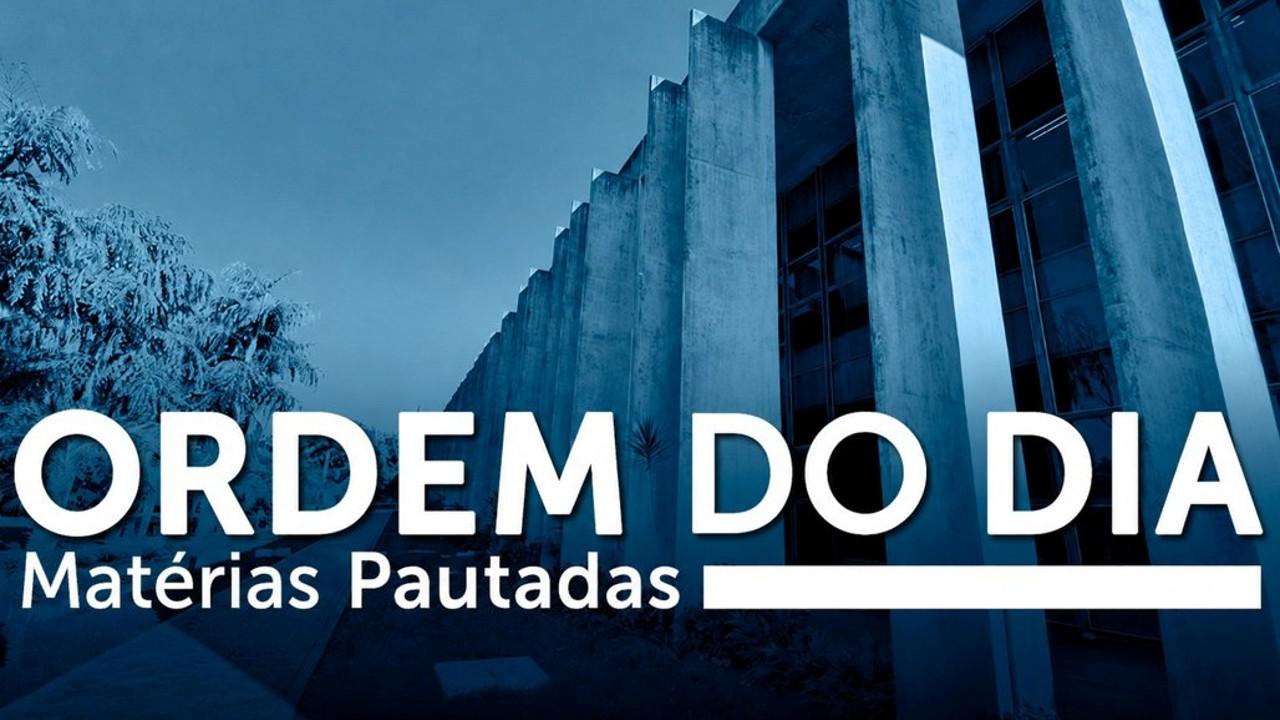 Deputados votam redação final da proposta da LDO para 2027.