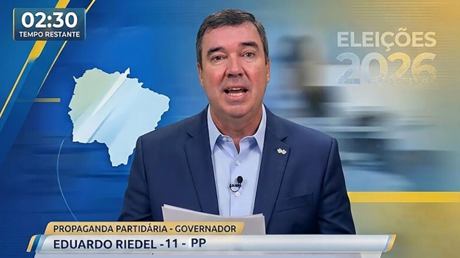 Eduardo Riedel terá o maior tempo de propaganda e deve liderar o horário eleitoral no rádio e na TV.