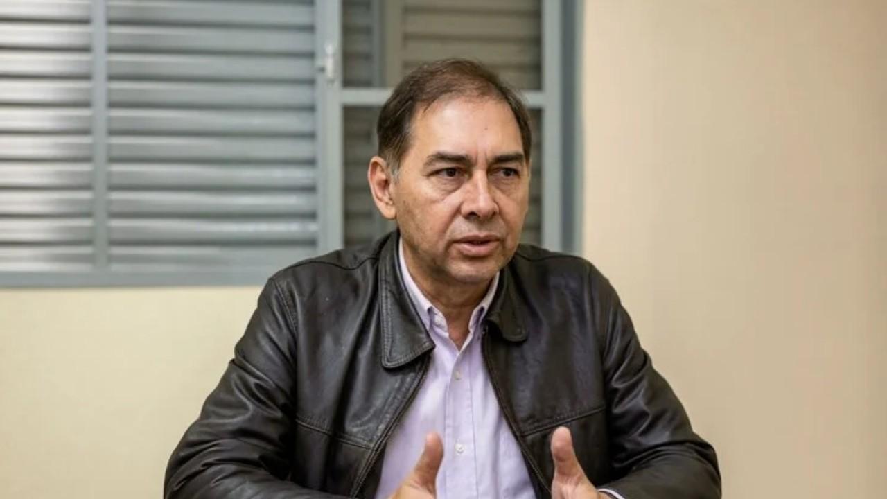 Ex-prefeito Alcides Bernal morre aos 60 anos após complicações em cirurgia.