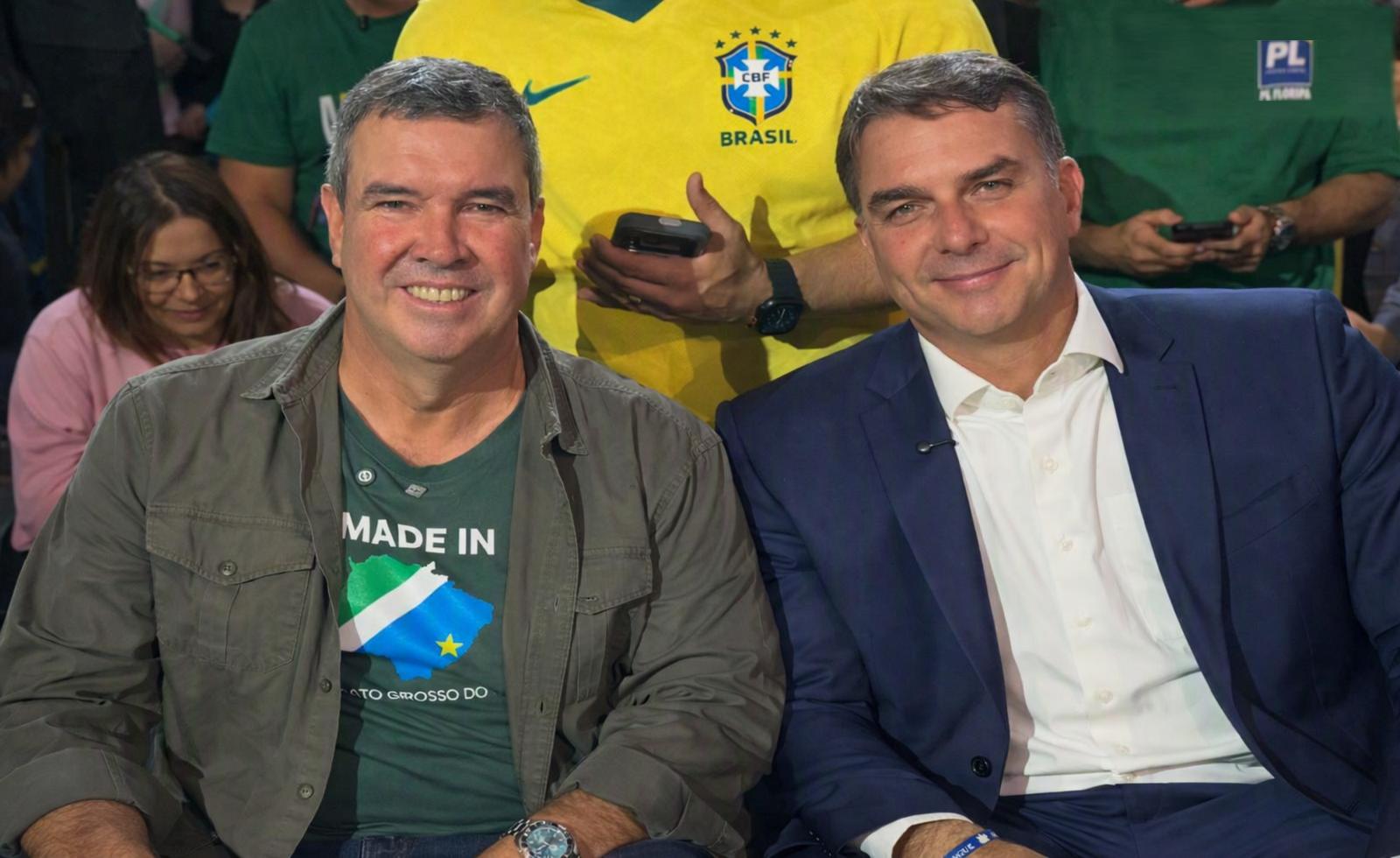 O Governador Eduardo Riedel e parlamentares de MS marcam presença na convenção do PL em São Paulo.