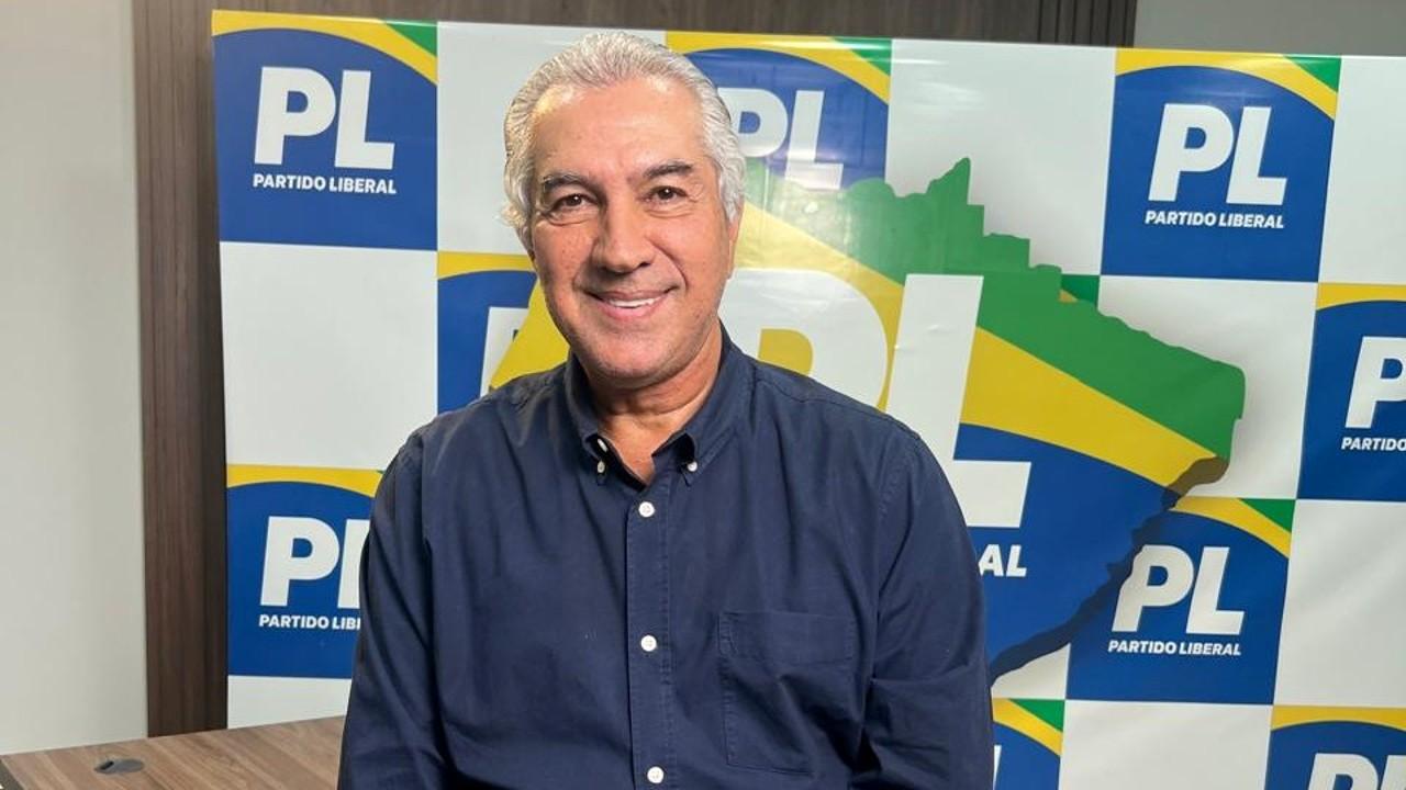 PL realiza convenção sob liderança de Reinaldo Azambuja para oficializar candidatura ao Senado e respaldo a Eduardo Riedel.