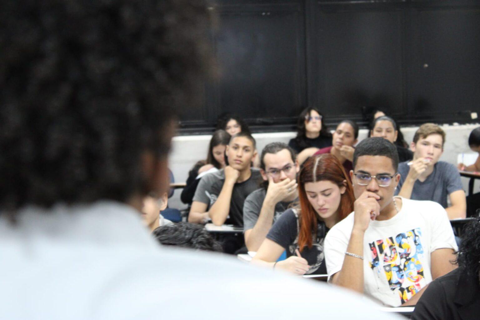 Prefeitura de Campo Grande  abre inscrições para cursinho pré-vestibular.