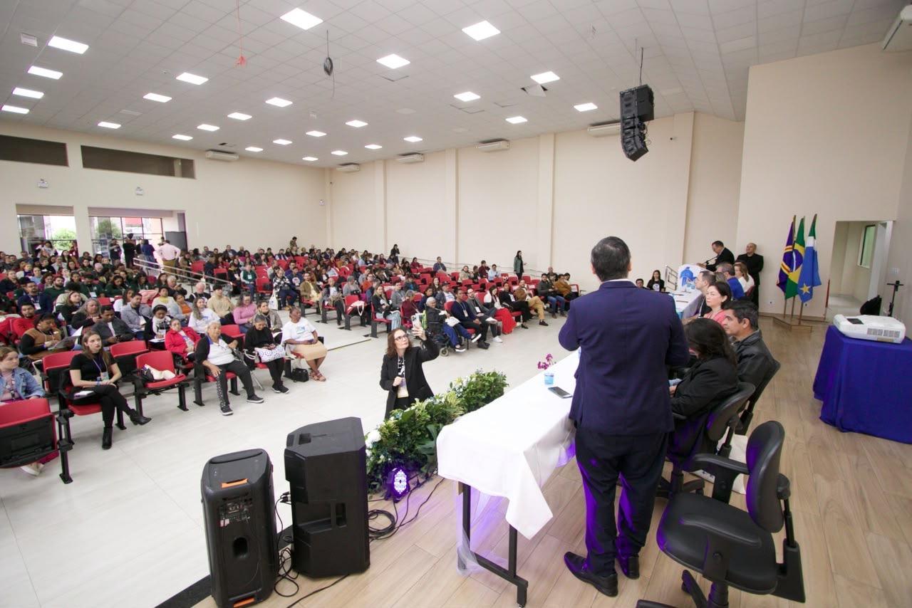 Vereador Dr. Victor Rocha destaca importância da participação popular na 10ª Conferência Municipal de Saúde de Campo Grande.