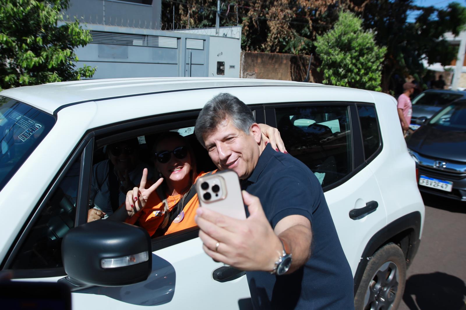 Deputado Lídio Lopes inicia oficialmente sua campanha com adesivaço no Carandá Bosque que aconteceu neste domingo dia 16 de agosto na parte da manhã.