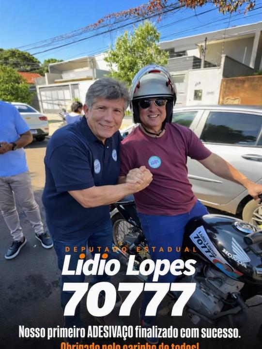 Deputado Lídio Lopes inicia oficialmente sua campanha com adesivaço no Carandá Bosque que aconteceu neste domingo dia 16 de agosto na parte da manhã.
