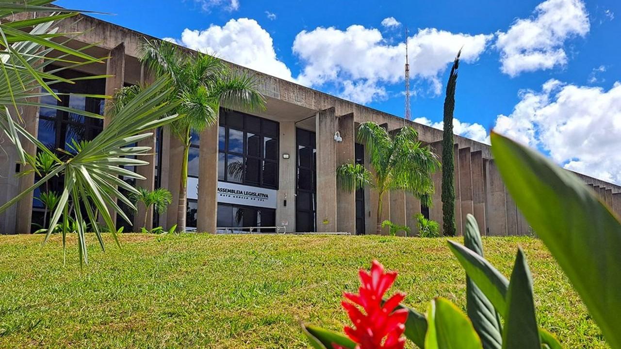 Agenda: Semana na ALEMS tem sessão solene e plenárias confirmadas.