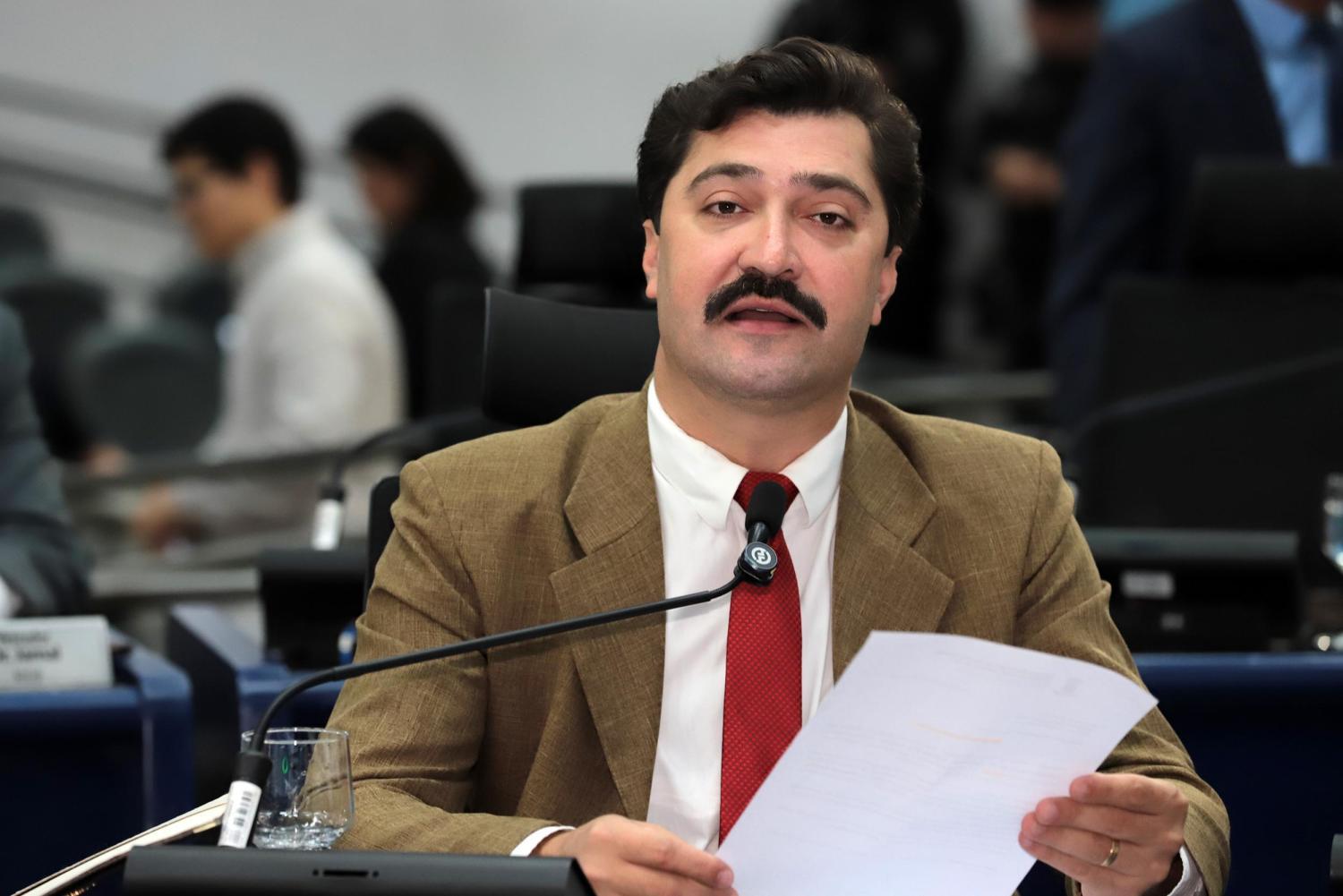 Coautor do projeto, Flávio Cabo Almi destaca avanço da transparência após derrubada de veto.