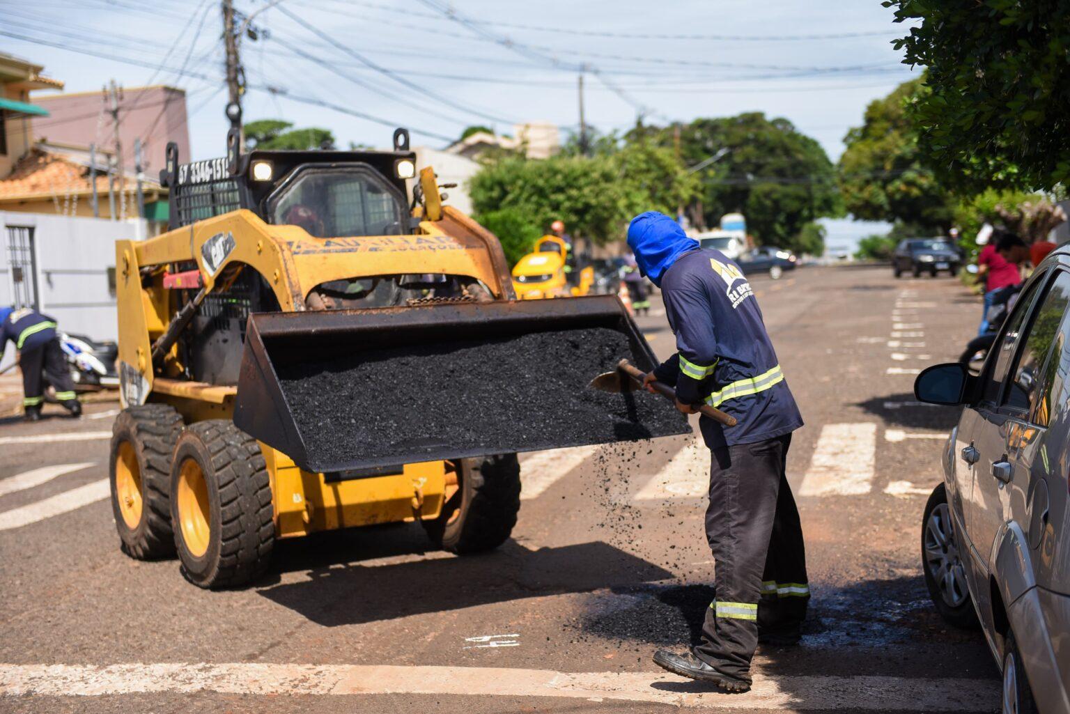 Guanandi recebe mutirão de tapa-buracos neste sábado.