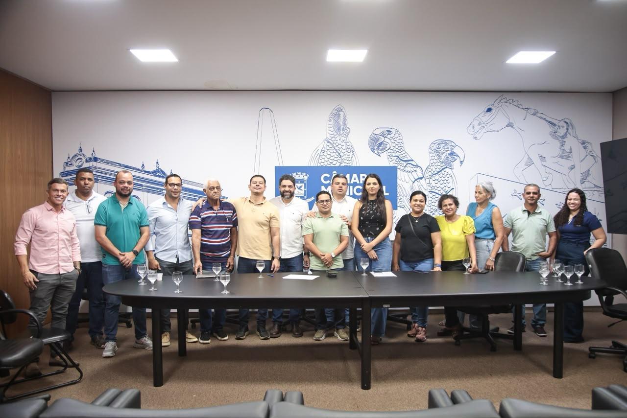 Pitu promove agenda para fortalecer a atuação de empreendedores no Camelódromo da Capital.