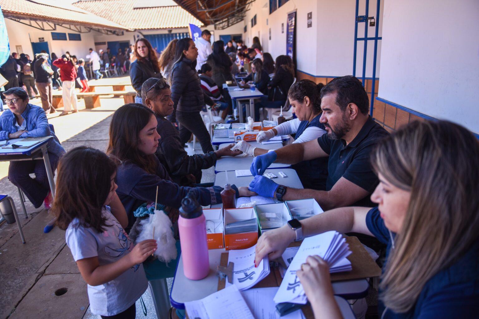Todos em Ação leva mais serviços, emprego e oficinas ao Bairro Oliveira III.