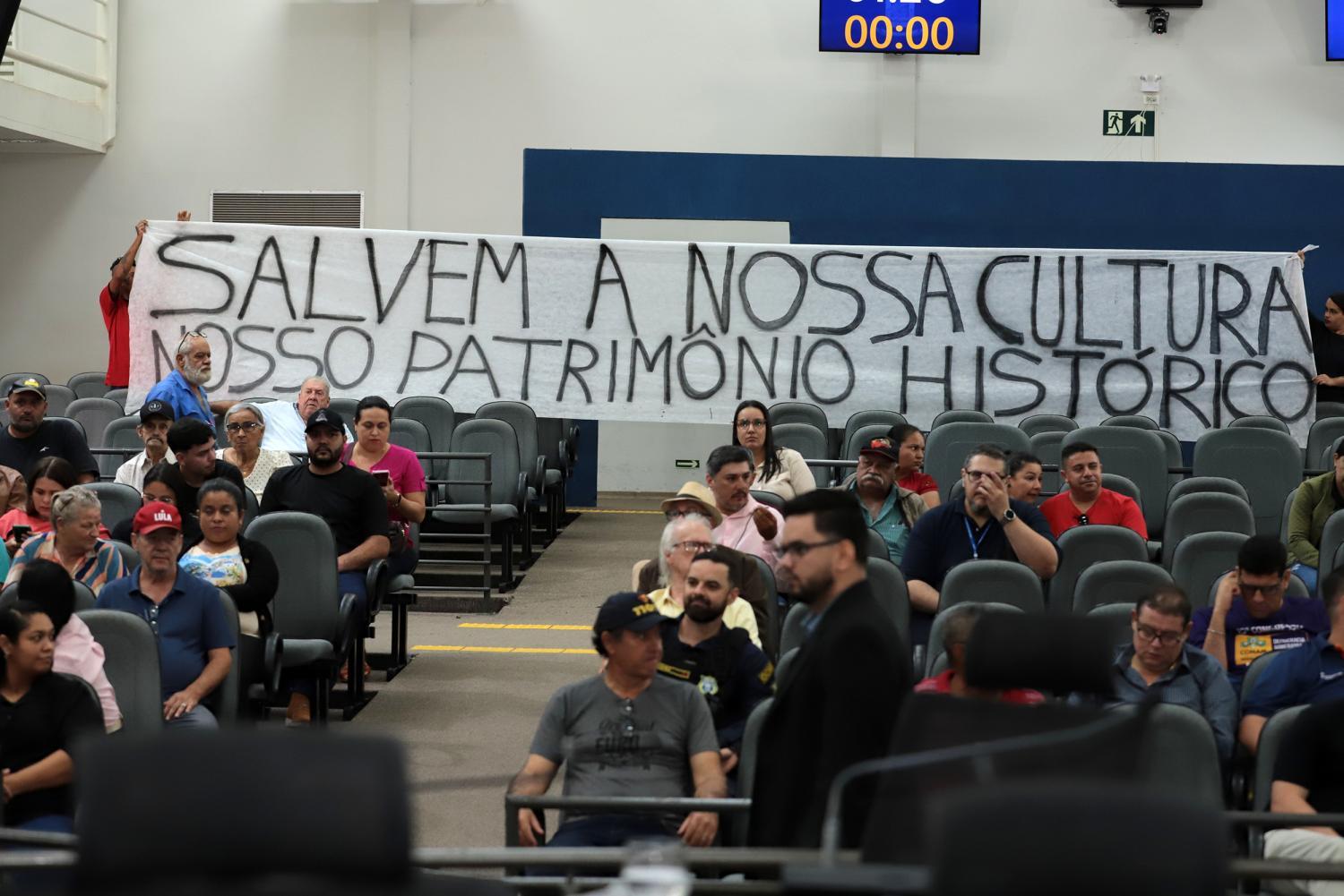 Vereadores aprovam projeto para preservar barracas no Distrito de Anhanduí.