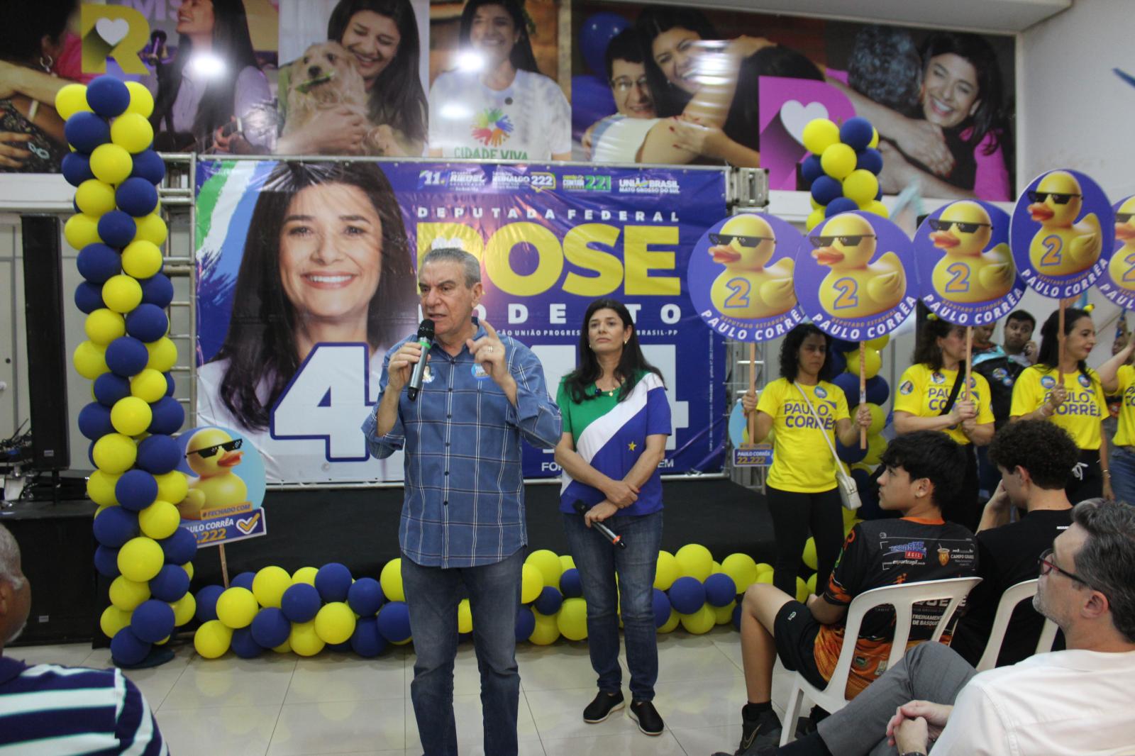 “Paulo Corrêa declara apoio a Rose Modesto e reforça propostas para reeleição em reunião no comitê.” “Paulo Corrêa declara apoio a Rose Modesto e reforça propostas para reeleição em reunião no comitê.”