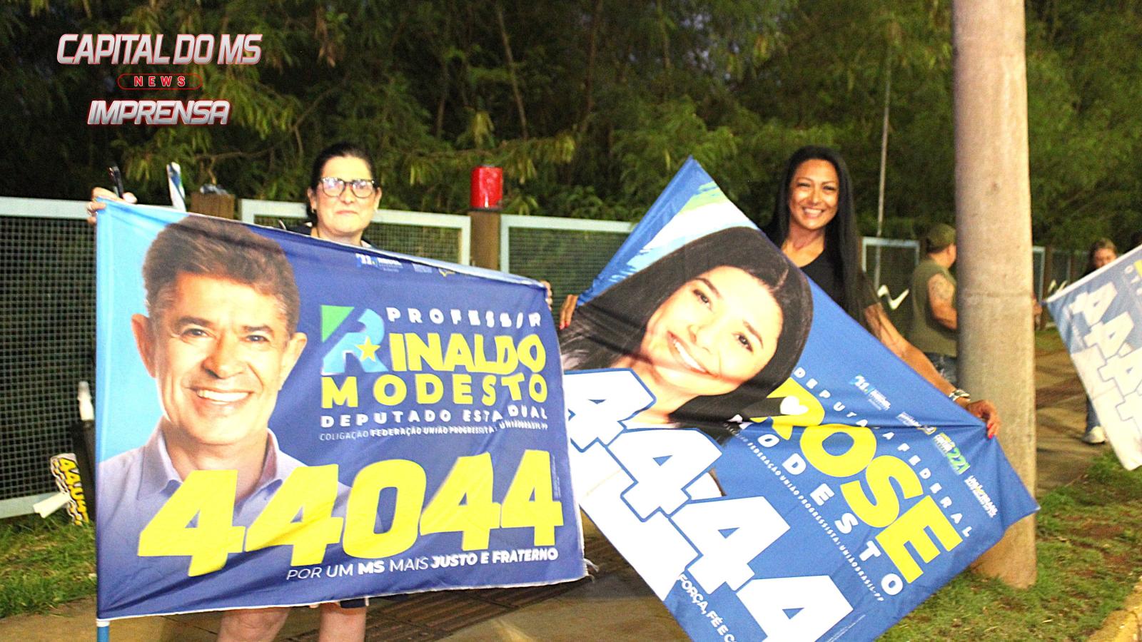 Rose Modesto percorre cidades do interior e aposta no contato direto com a população na reta final da campanha.