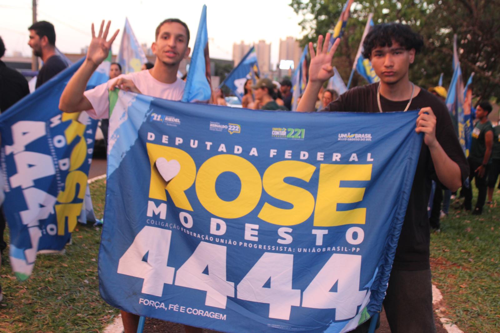 Rose Modesto intensifica agenda no interior e reforça compromisso com os municípios na reta final da campanha. Rose Modesto intensifica agenda no interior e reforça compromisso com os municípios na reta final da campanha.
