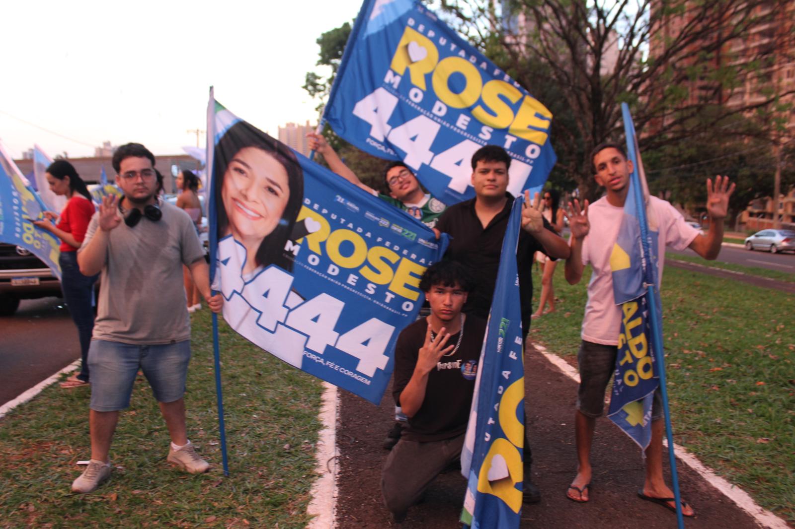 Rose Modesto intensifica agenda no interior e reforça compromisso com os municípios na reta final da campanha. Rose Modesto intensifica agenda no interior e reforça compromisso com os municípios na reta final da campanha.