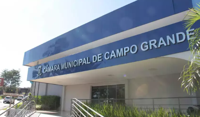 Aprovado projeto para garantir medicamentos no SUS em caso de desabastecimento.