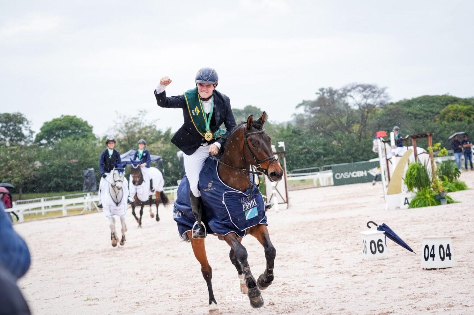 Atleta de Campo Grande conquista título inédito no hipismo.