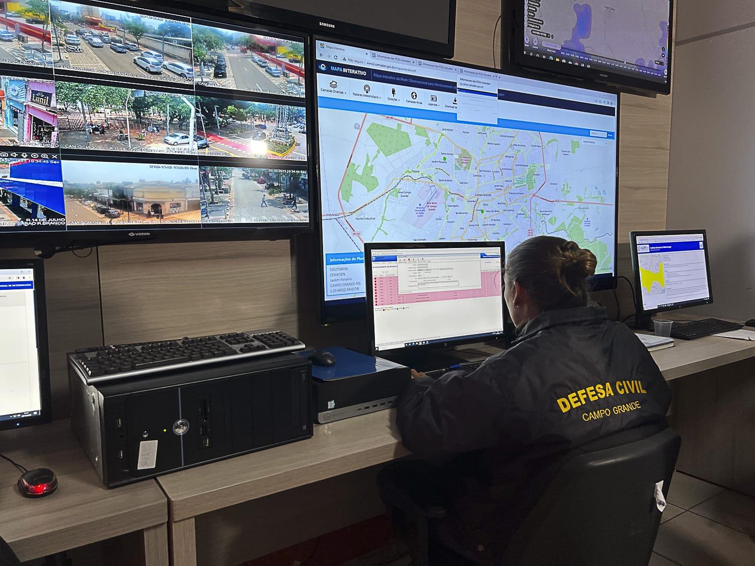 Defesa Civil alerta para queda de temperatura na Capital.