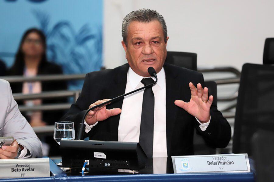 Delei solicita patrolamento e encascalhamento em ruas do Jardim Noroeste.