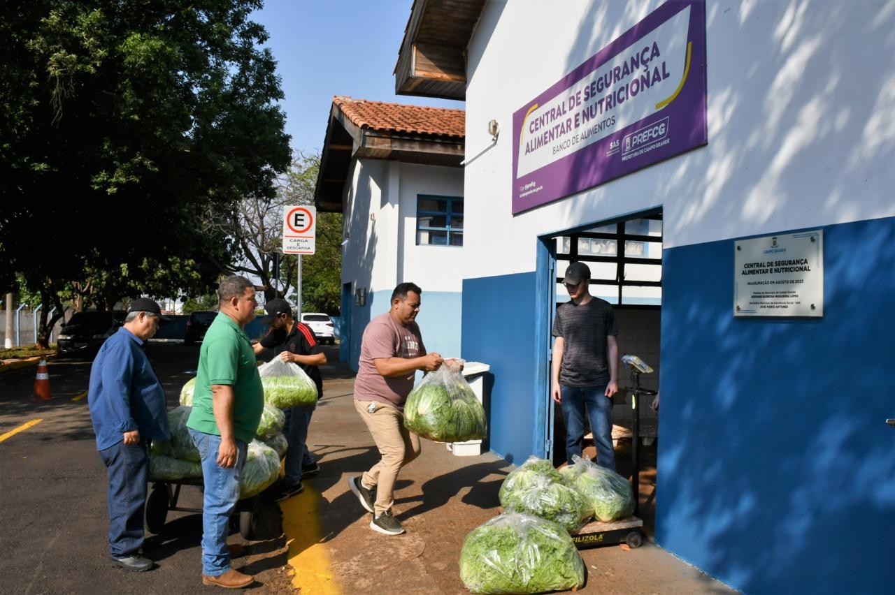 Edital convoca agricultores para fornecer hortifruti ao PAA.