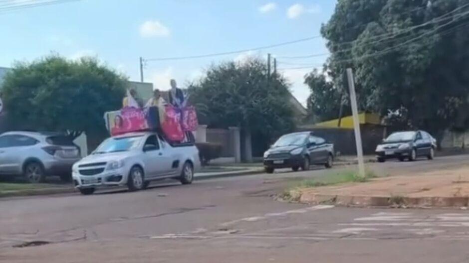Morador que gravou um vídeo que mostra o fracasso da carreata com carro de som ligado à campanha de Lula em Dourados.