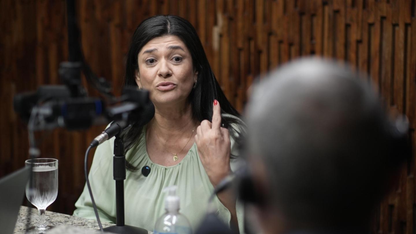 Rose Modesto propõe leis mais rígidas e rede de apoio no enfrentamento ao feminicídio.