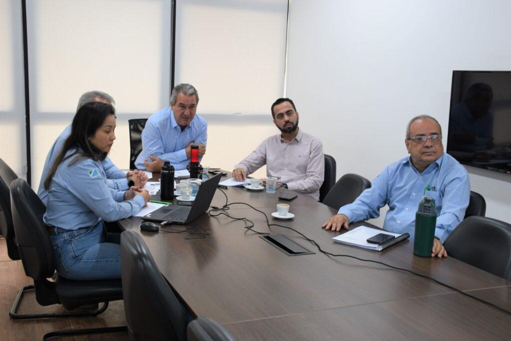 FCO aprova mais R$ 100 milhões para impulsionar investimentos em 33 municípios de MS. FCO aprova mais R$ 100 milhões para impulsionar investimentos em 33 municípios de MS.