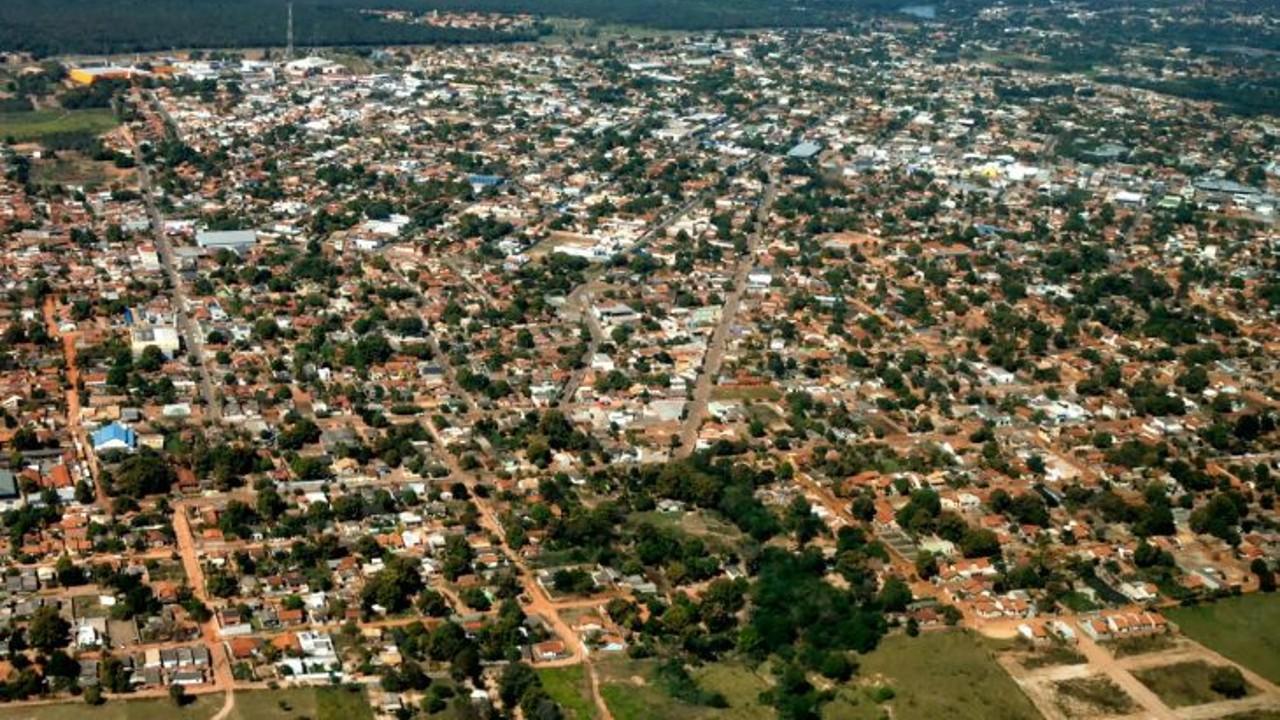 Imasul alerta para risco de enchente em Coxim com rápida elevação do Rio Taquari.
