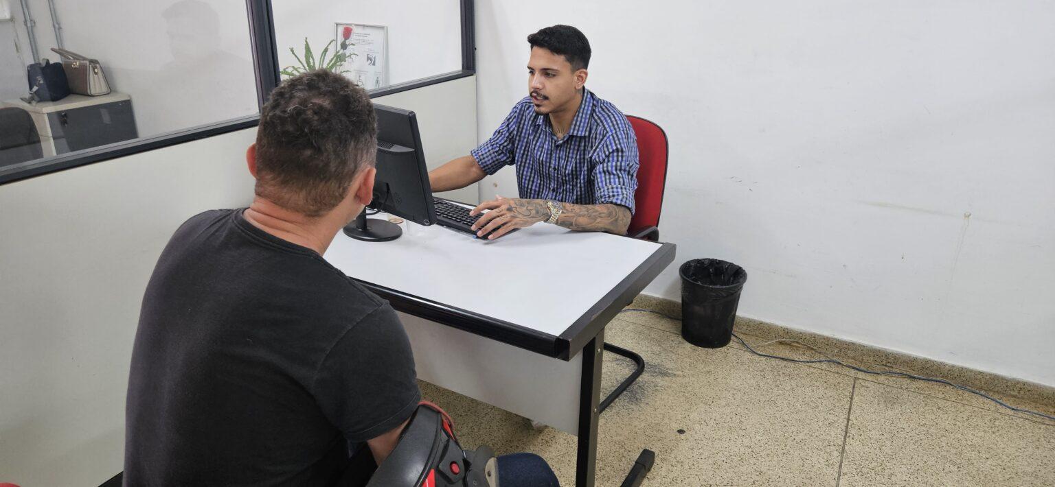 Super Vagas reúne opções com salários acima do mercado.